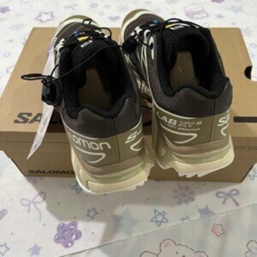 Salomon Black and Tan Shoes - Picture 2 of 3